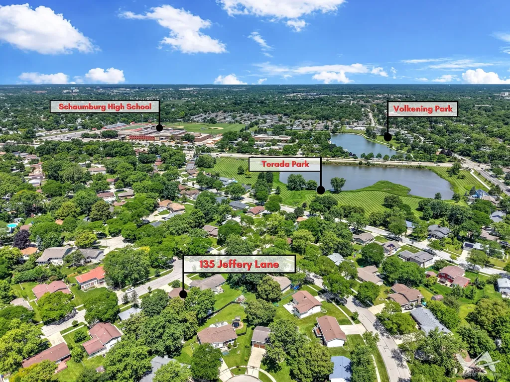 135 Jeffery Lane Schaumburg IL 60193