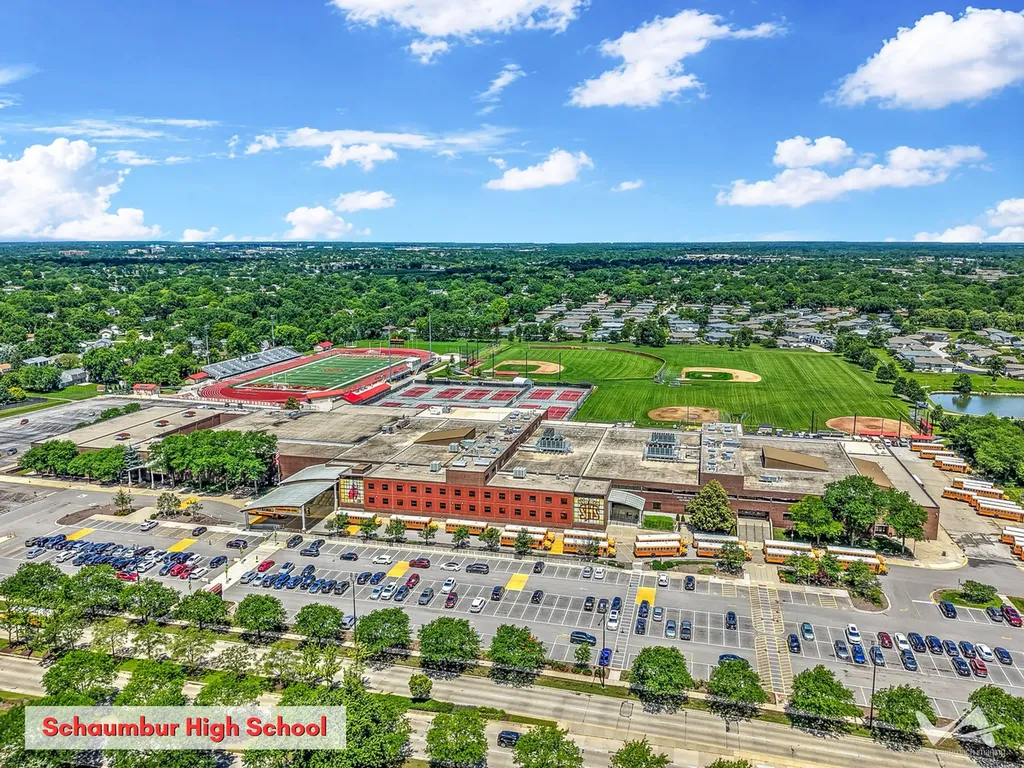 135 Jeffery Lane Schaumburg IL 60193