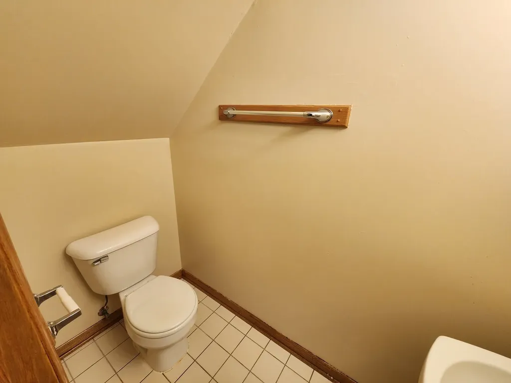 2363 East 70th Place Chicago IL 60649