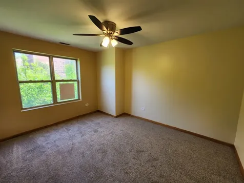 2363 East 70th Place Chicago IL 60649