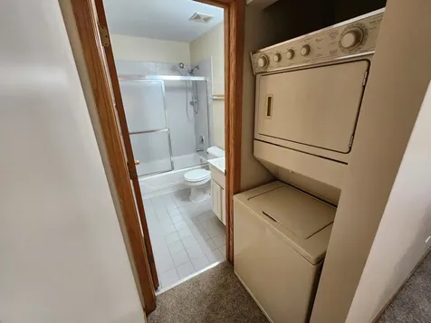 2363 East 70th Place Chicago IL 60649