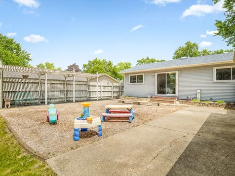 4722 Cheshire Place Loves Park IL 61111