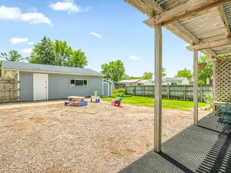 4722 Cheshire Place Loves Park IL 61111