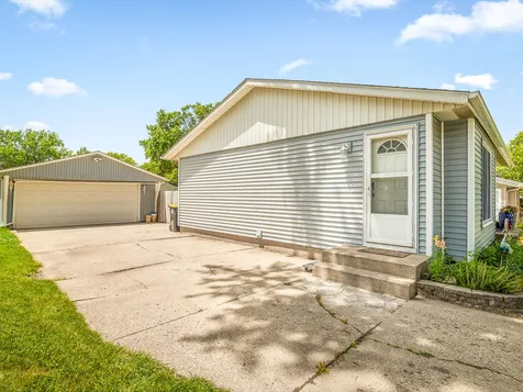 4722 Cheshire Place Loves Park IL 61111