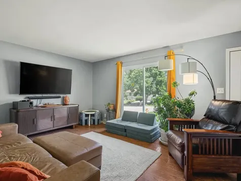 4722 Cheshire Place Loves Park IL 61111