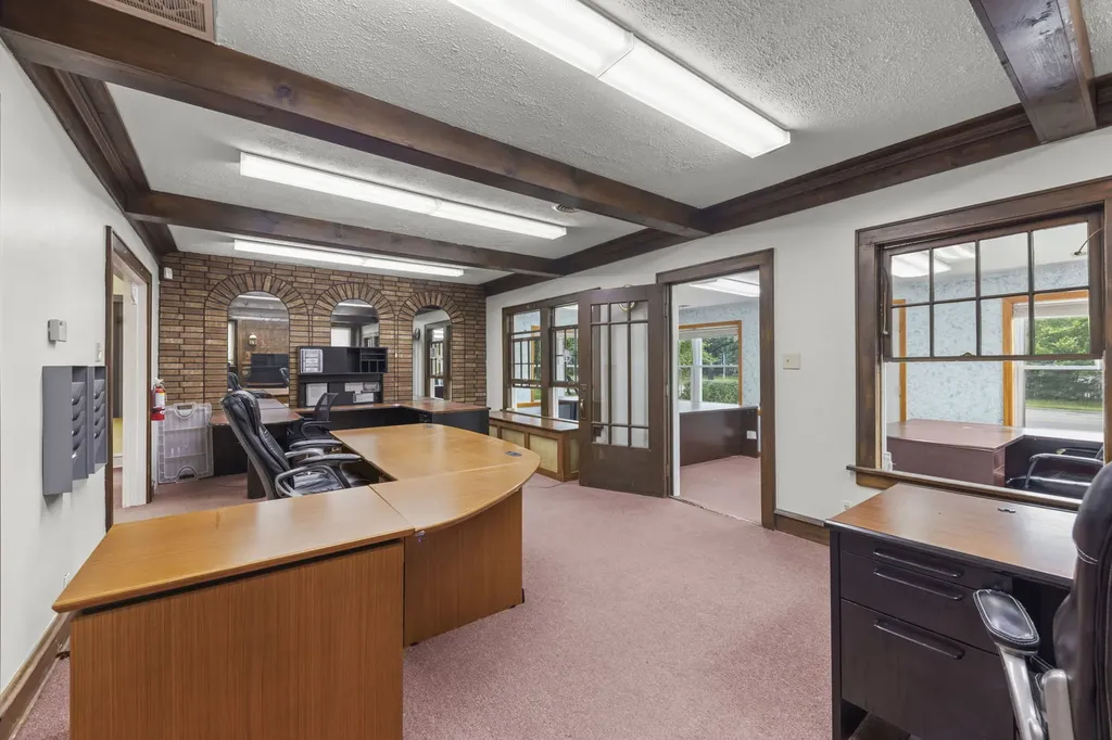 16214 South Lincoln Highway Plainfield IL 60586