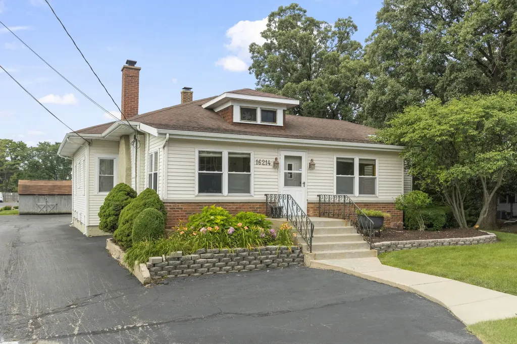 16214 South Lincoln Highway Plainfield IL 60586