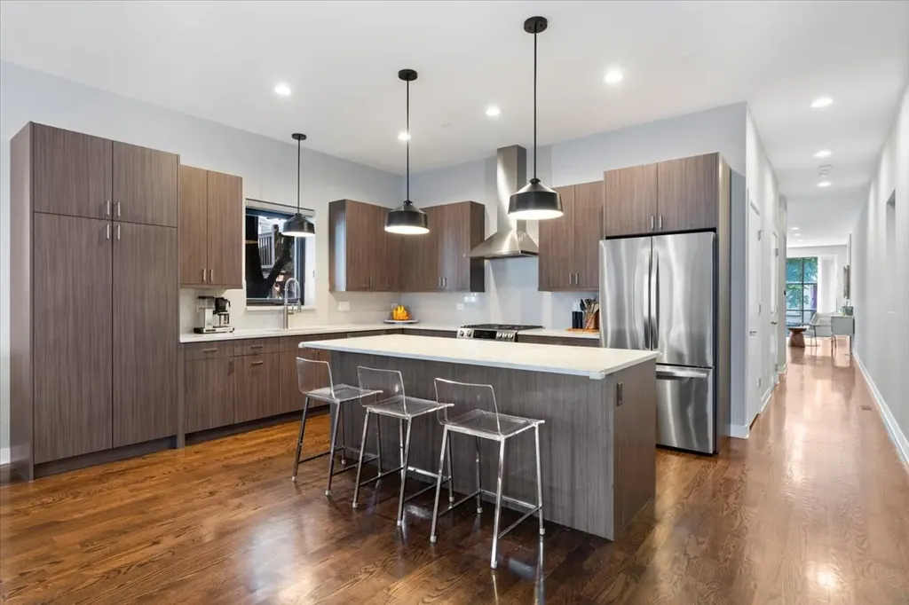 1410 West Huron Street Chicago IL 60642