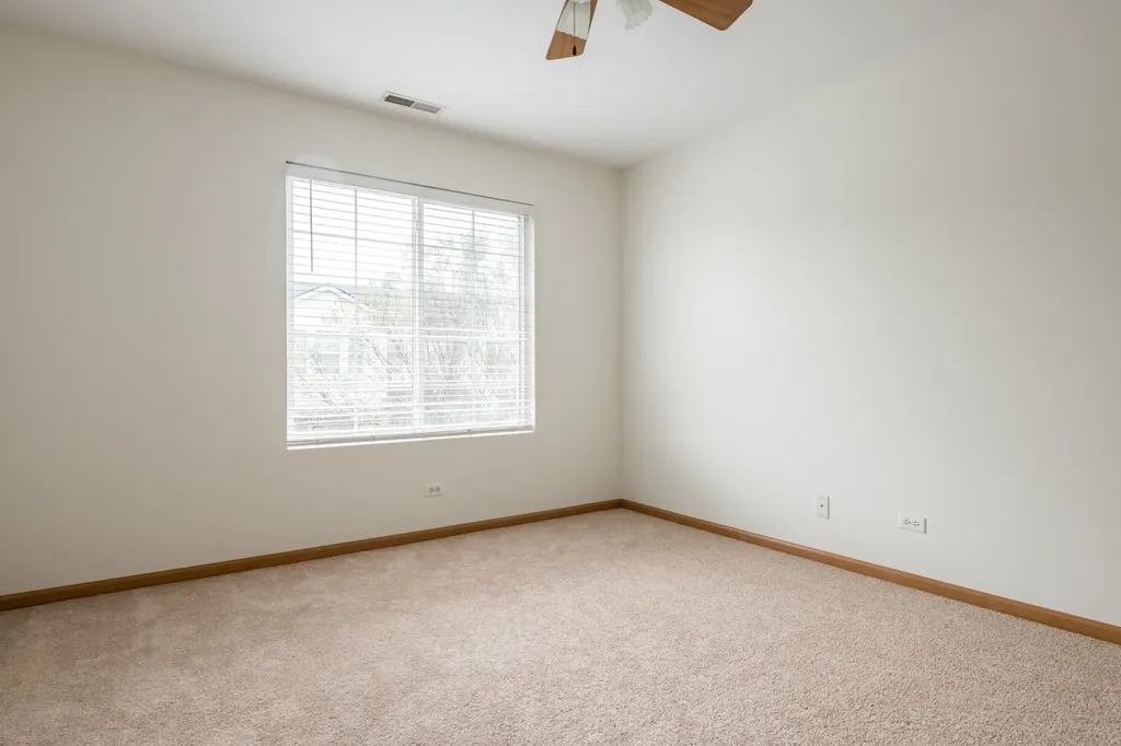 768 County Line Road Aurora IL 60502
