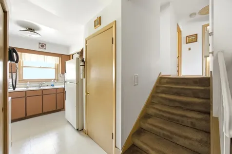 349 Elk Boulevard Des Plaines IL 60016