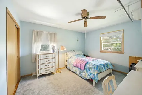 349 Elk Boulevard Des Plaines IL 60016