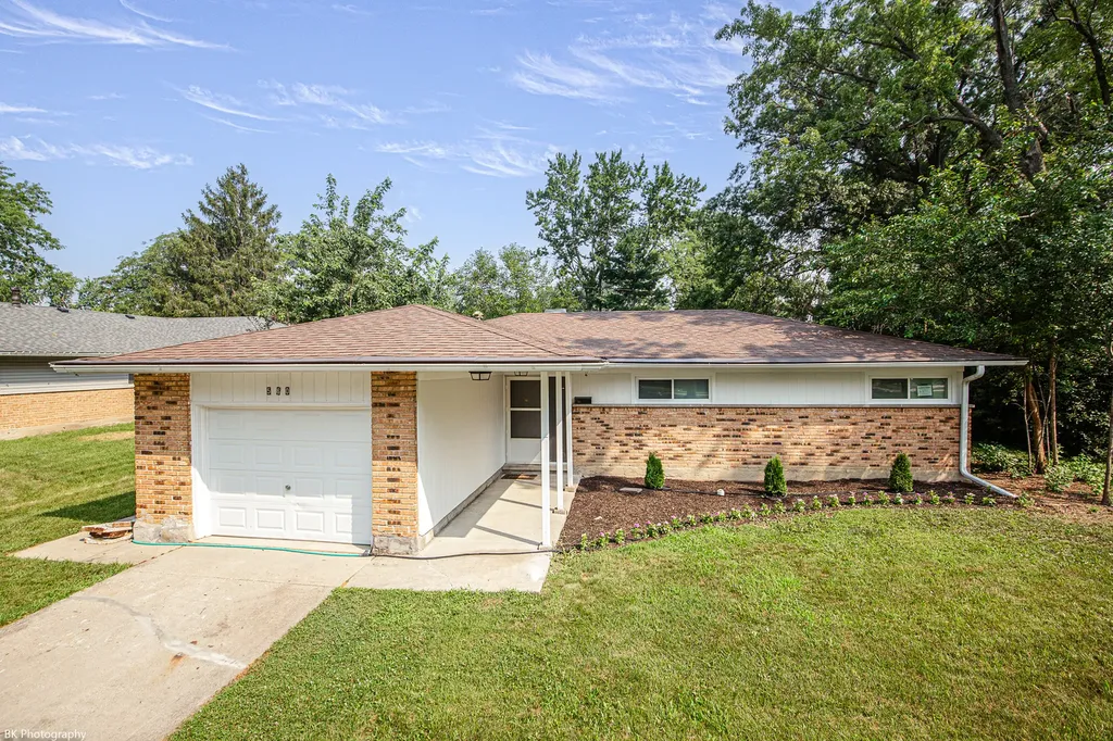 560 Lakewood Boulevard Park Forest IL 60466