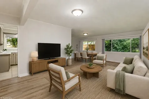 560 Lakewood Boulevard Park Forest IL 60466