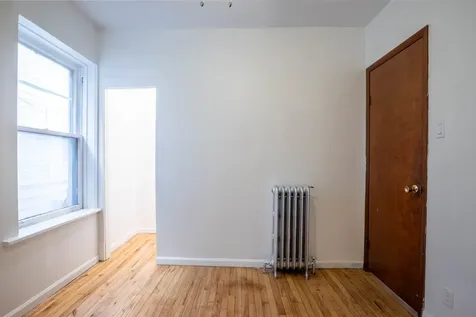 4904 West School Street Chicago IL 60641