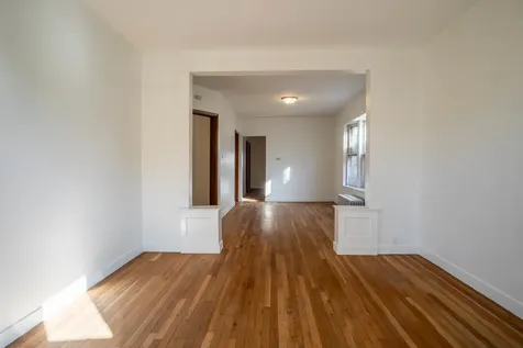 4904 West School Street Chicago IL 60641