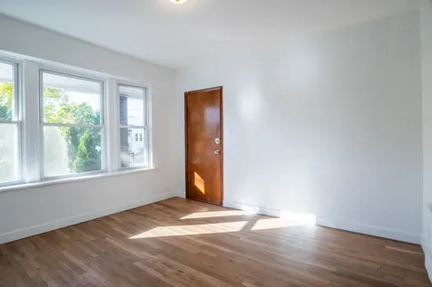 4904 West School Street Chicago IL 60641