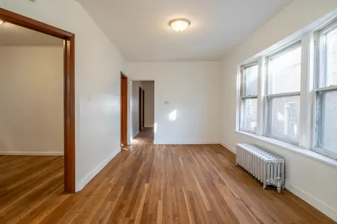 4904 West School Street Chicago IL 60641