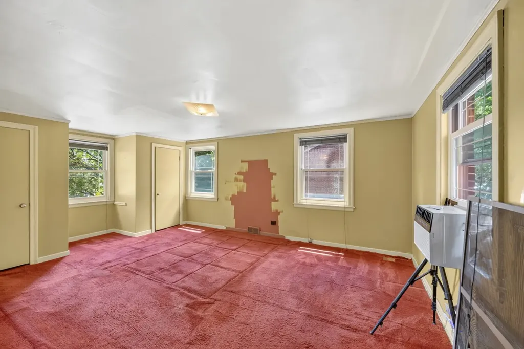 10742 South Longwood Drive Chicago IL 60643