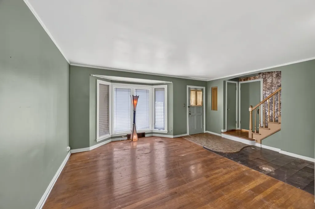 10742 South Longwood Drive Chicago IL 60643
