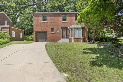 10742 South Longwood Drive Chicago IL 60643