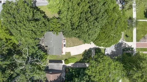 10742 South Longwood Drive Chicago IL 60643