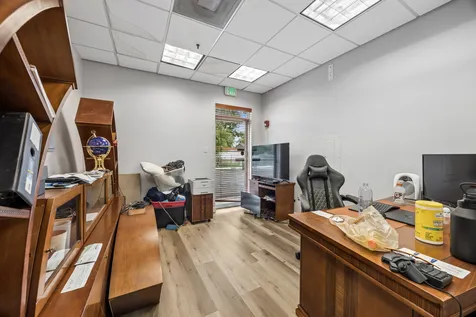 17720 Oak Park Avenue Tinley Park IL 60477