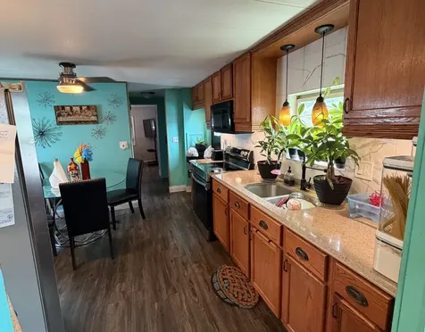 442 West Touhy Avenue Des Plaines IL 60018