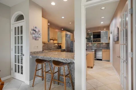 1240 Willowgate Lane St. Charles IL 60174