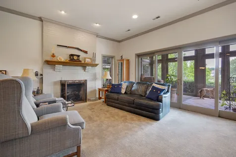 1240 Willowgate Lane St. Charles IL 60174