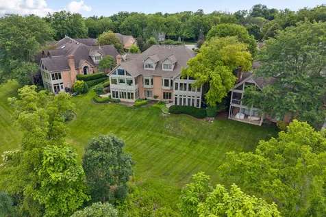 1240 Willowgate Lane St. Charles IL 60174