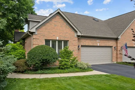 1240 Willowgate Lane St. Charles IL 60174