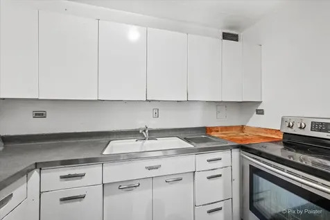 910 North Lake Shore Drive Chicago IL 60611
