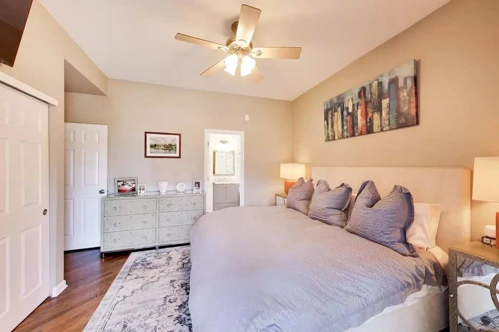 1732 West Diversey Parkway Chicago IL 60614