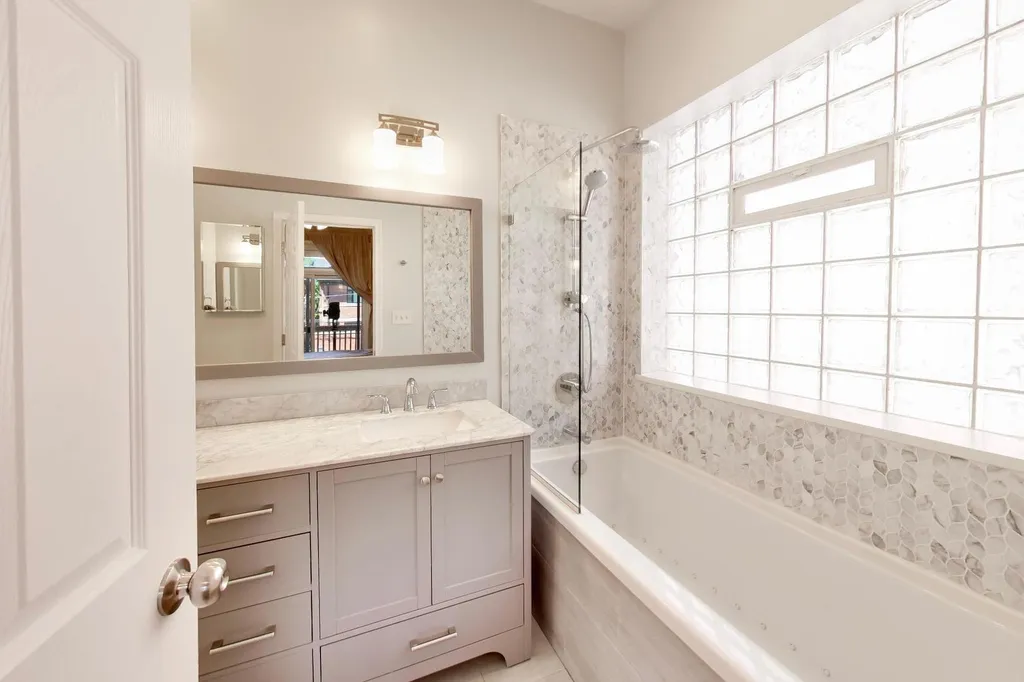 1732 West Diversey Parkway Chicago IL 60614
