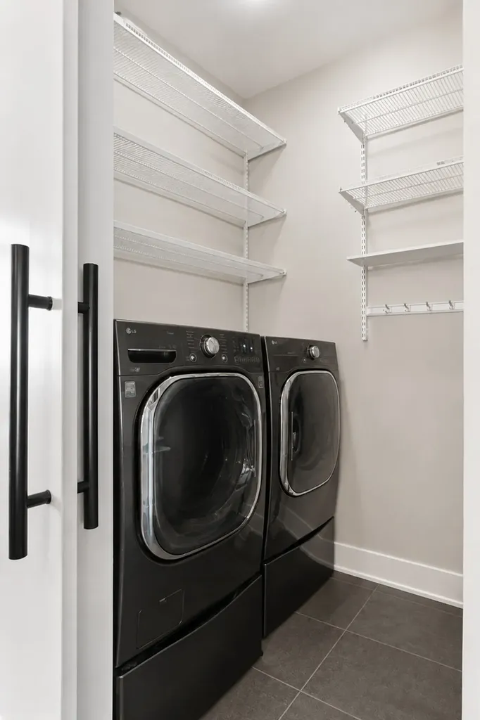 729 West 15th Street Chicago IL 60607