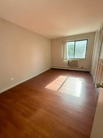 5348 North Cumberland Avenue Chicago IL 60656