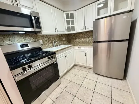 5348 North Cumberland Avenue Chicago IL 60656