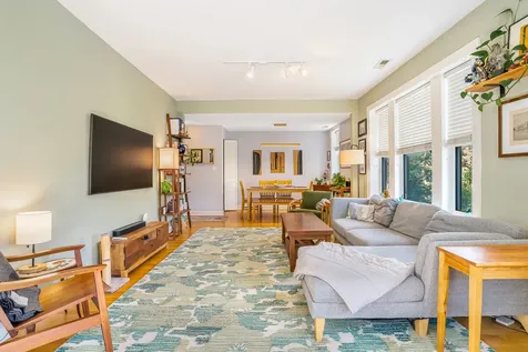 4634 North Albany Avenue Chicago IL 60625