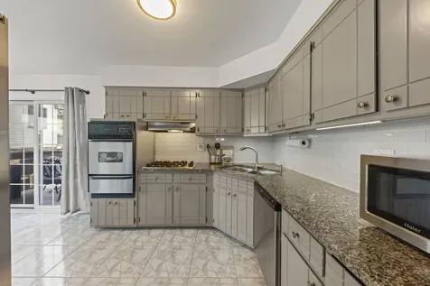 1219 North Itasca Road Addison IL 60101