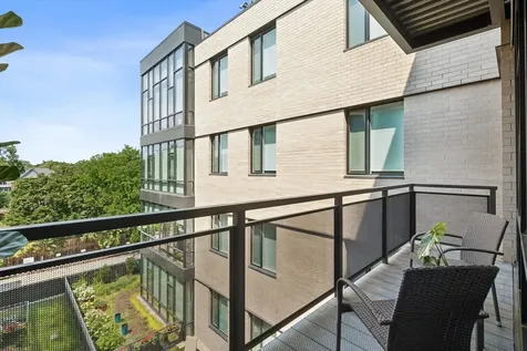 147 North Euclid Avenue Oak Park IL 60302