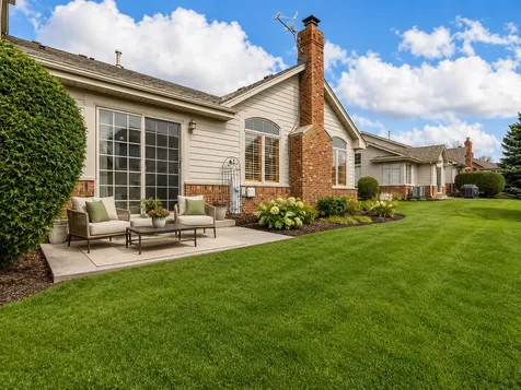 1153 Linden Circle Beecher IL 60401
