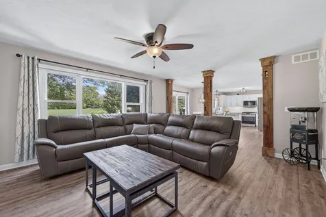 840 Boulder Ridge Drive Belvidere IL 61008