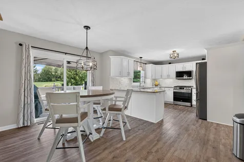 840 Boulder Ridge Drive Belvidere IL 61008
