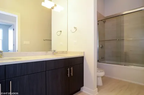 1507 West Carmen Avenue Chicago IL 60640