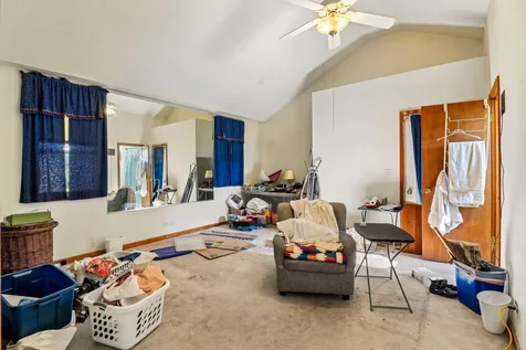 626 Pleasure Drive Mundelein IL 60060