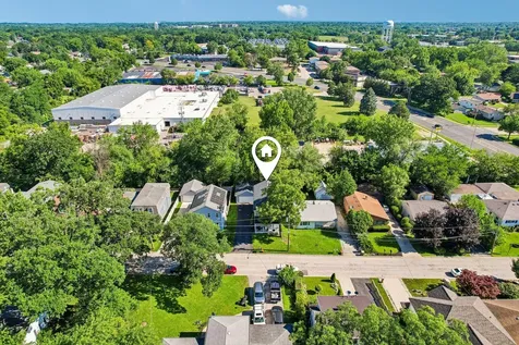 626 Pleasure Drive Mundelein IL 60060