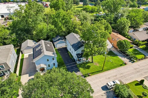 626 Pleasure Drive Mundelein IL 60060