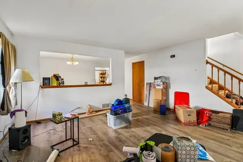 626 Pleasure Drive Mundelein IL 60060