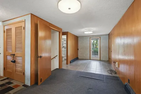4213 35 Avenue Moline IL 61265