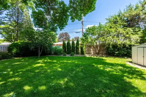 4213 35 Avenue Moline IL 61265